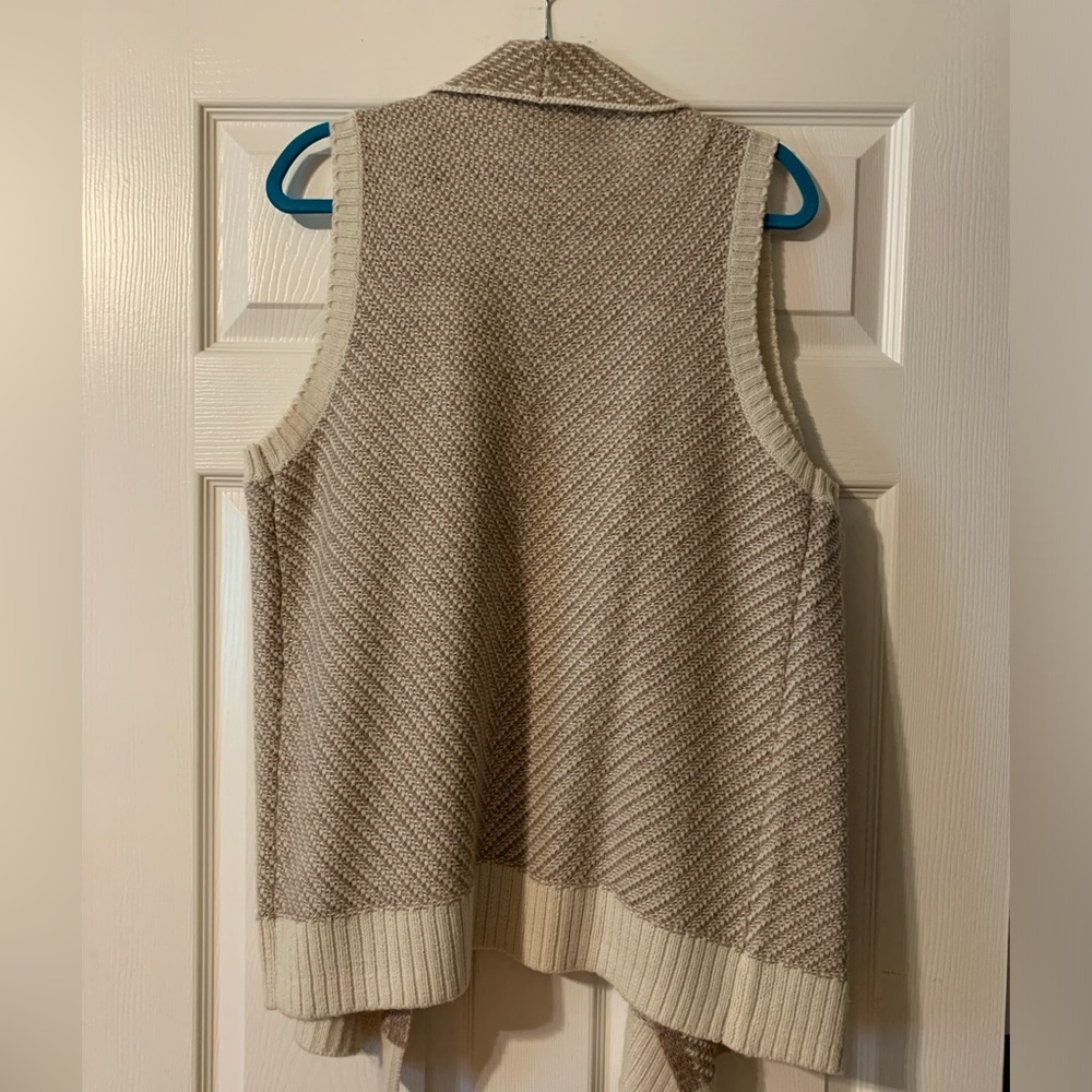 Gap Sweater Vest View 3